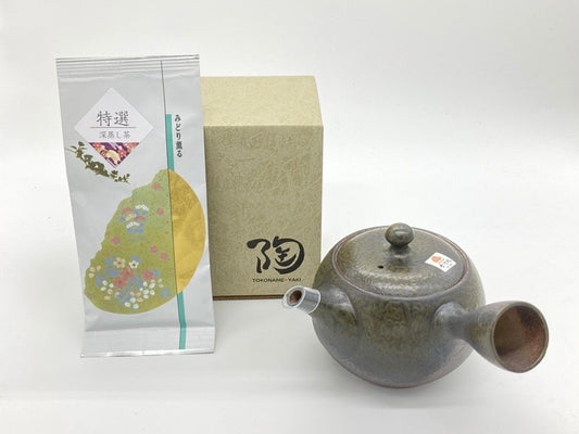Tomokoさんコラボ　特選深蒸し茶50g 、常滑急須 黒イラボ (360ml)セット